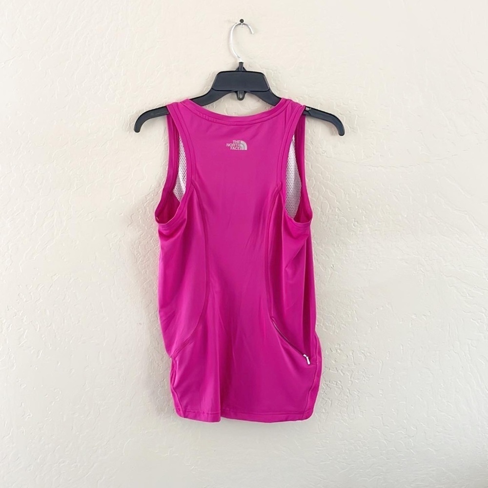The‎ North Face Pink Athletic Tank - Picture 4 of 11